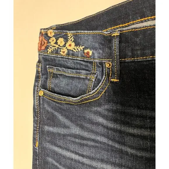Driftwood Farrah Embroidered Flare Jeans Boho Floral Denim 30 Festival Western - Picture 7 of 11